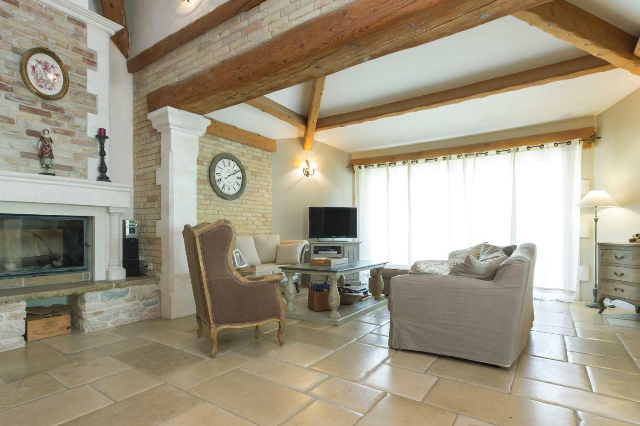 Villa Bacchus, Provence Les Angles  Zewnętrze zdjęcie